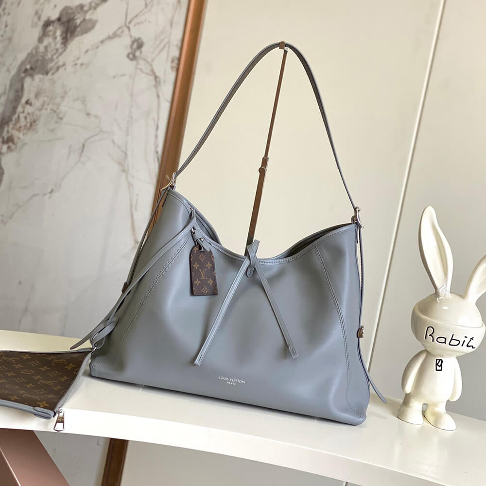LV CarryAll MM