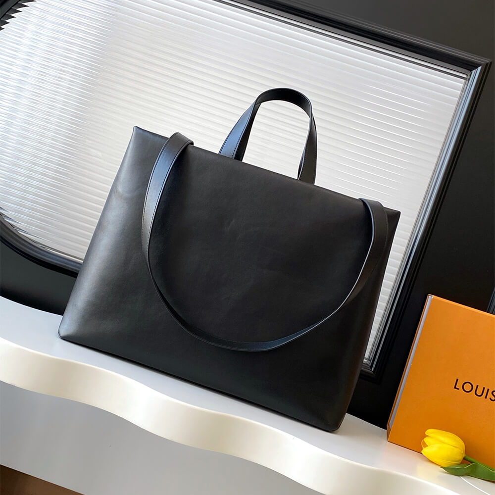 LV Shopper Tote MM