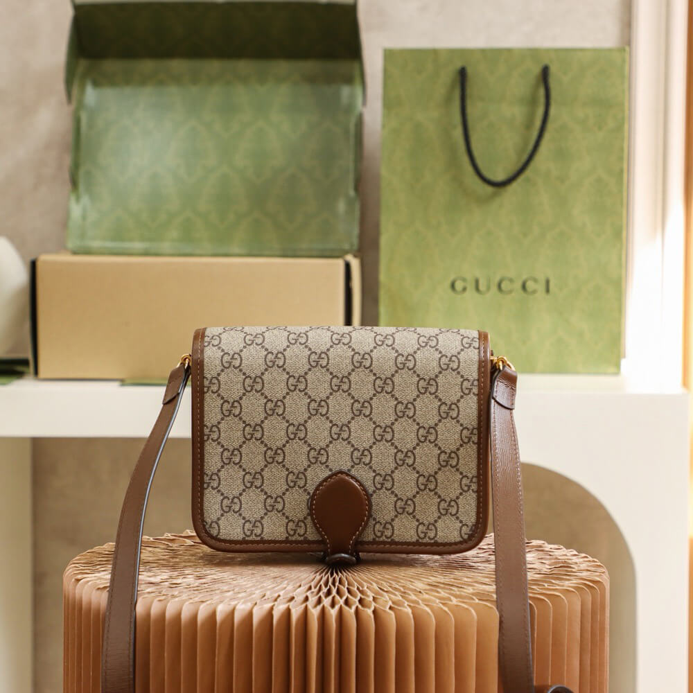GG Mini crossbody bag with Interlocking G