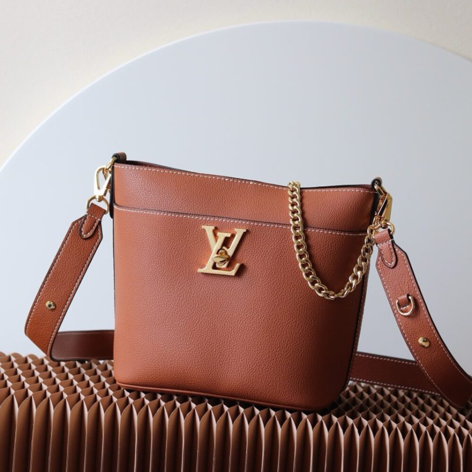 LV Lock and Walk